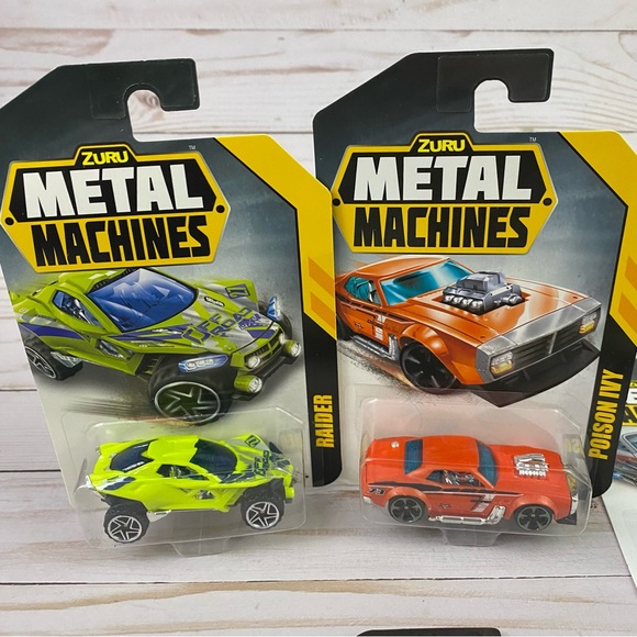 Zuru Metal Machines 6x Toy Cars White Fang Raider Escape White Fang Flair A1 - Picture 2 of 5